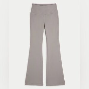 Hollister Gilly Hicks High-Waist Flare Leggings in Light Taupe